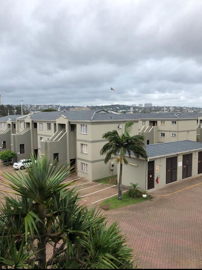 Summer Sands - Durban North Beach Accommodation Exterior photo